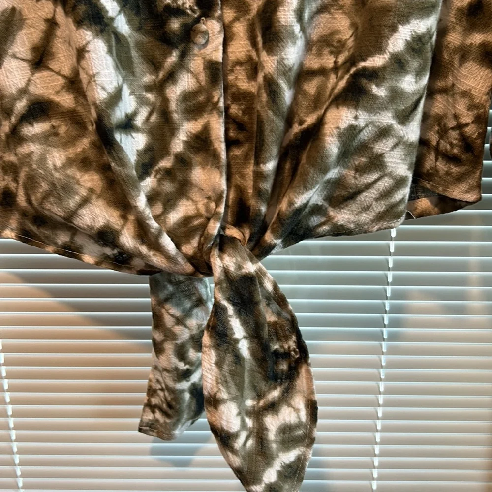 INC International Concepts tie-dyed green/white/black. Excellent condition - Picture 3 of 5